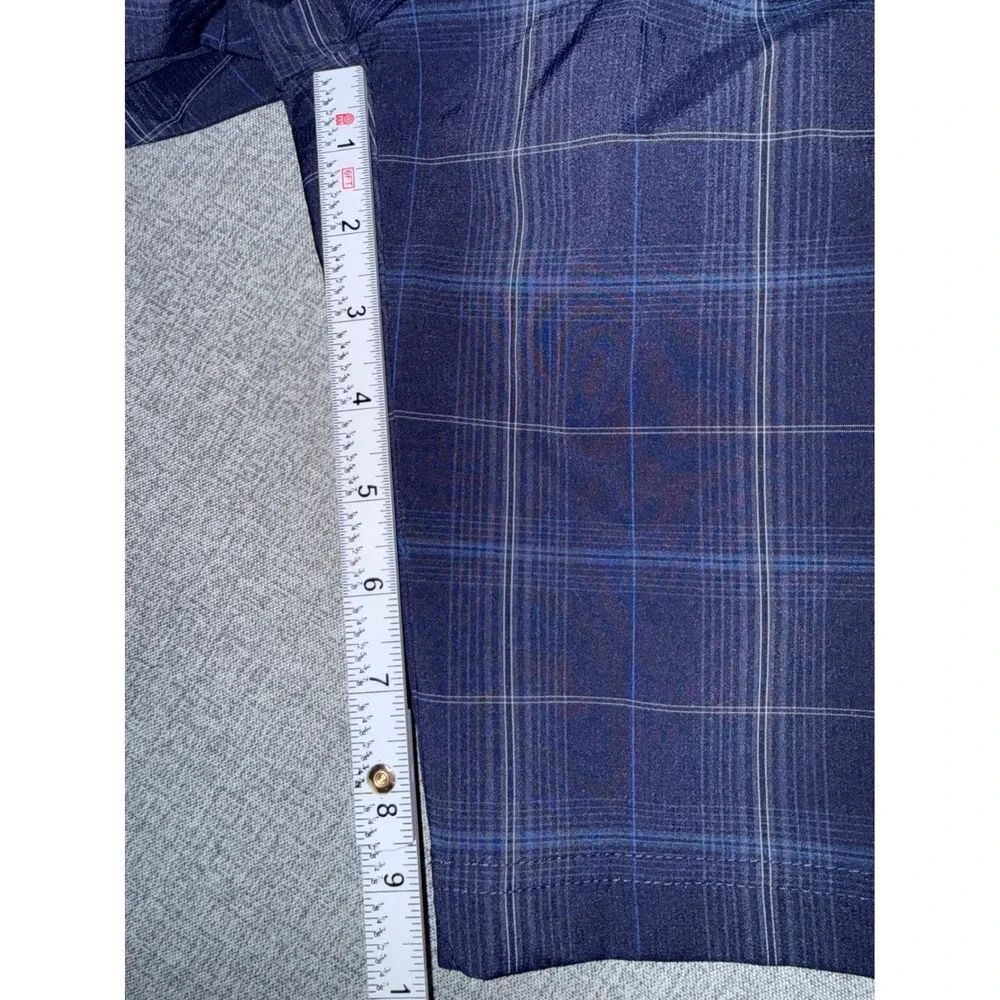 Kirkland Signature Mens Performance Golf Shorts Size 34 Plaid Blue 2 Pair Costco